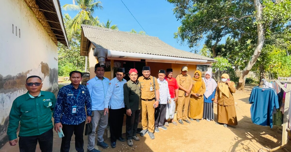 NU Care-LAZISNU Sumenep Bedah Rumah Warga Kurang M ...