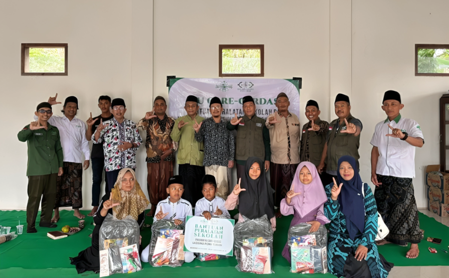 Pengadaan Peralatan Sekolah untuk Sekolah Desa